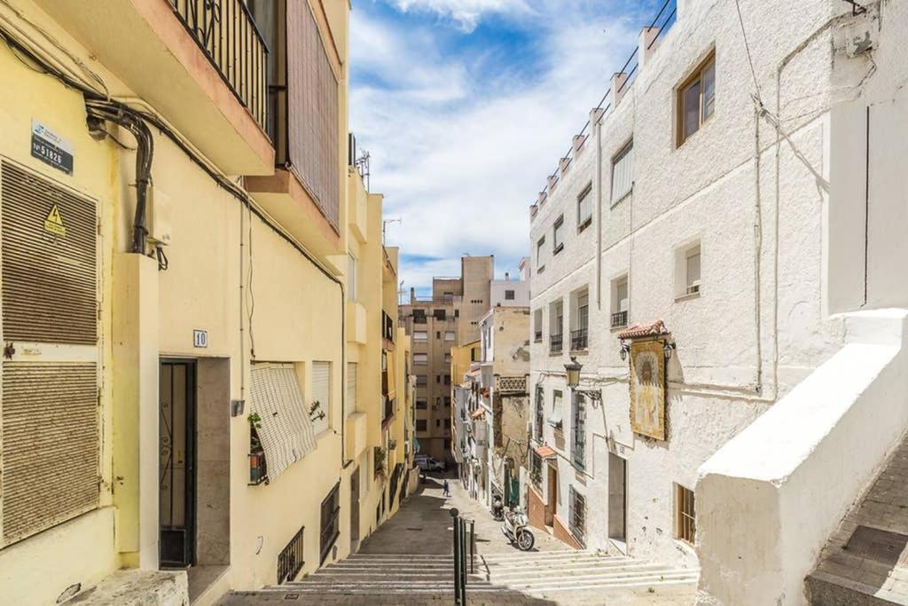 Descanso y diversión en pleno centro de Almuñécar Exterior foto